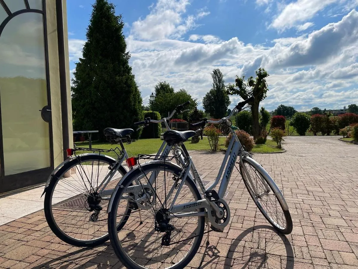 Agriturismo Bitturelli Ponti sul Mincio 0*,